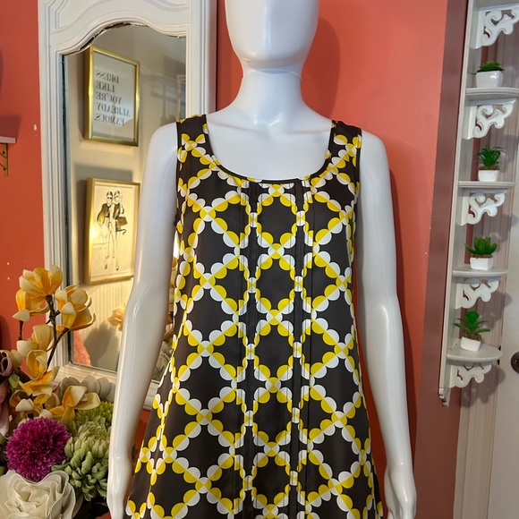 BEAUTIFUL, TORY BURCH Grey, yellow, and white sleeveless blouse. size 6 - Picture 8 of 16